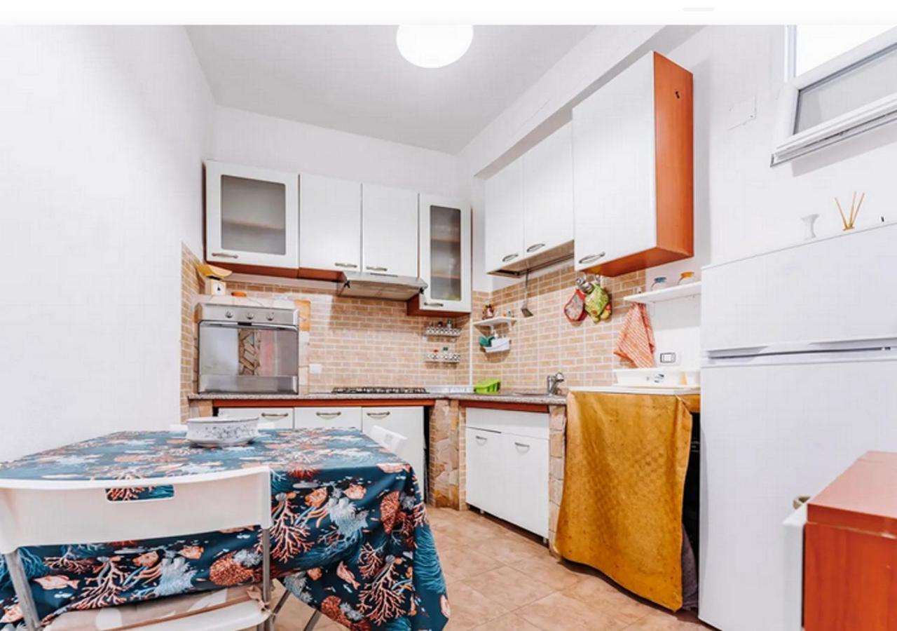 Casa Vacanze Cagliari Poetto Quartu SantʼElena Exteriör bild